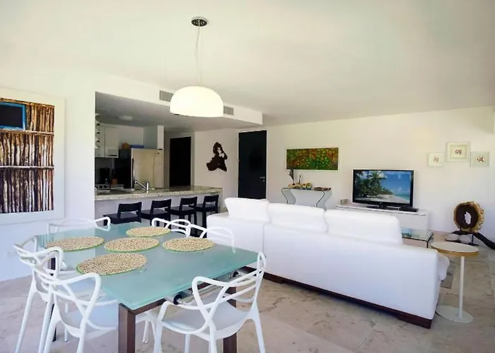 The Elements Beachfront Playa del Carmen