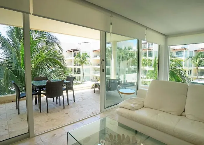 Apartment The Elements Beachfront